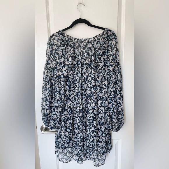 H&M Long Sleeve Chiffon Dress - Picture 2 of 12